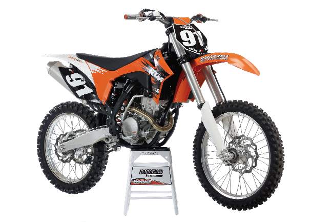 KTM'S FACTORY EDITION MX BIKES IN PRODUCTION! | KTM-UAE
